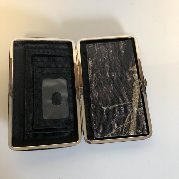 Western Style Camouflage Wallet Cross Design Rhinestones Studded - Picture 4 of 5